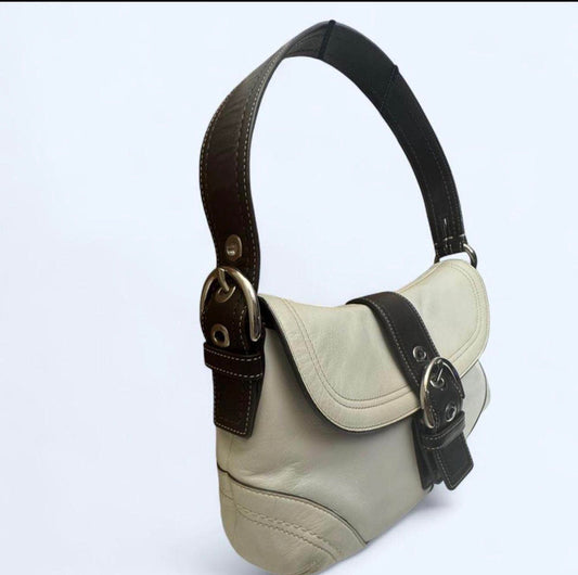 COACH Soho White Leather Buckle Shoulder Bag