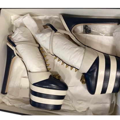 Gucci Charlotte Nappa Platform Slingback Heels – White & Navy Tiger Head